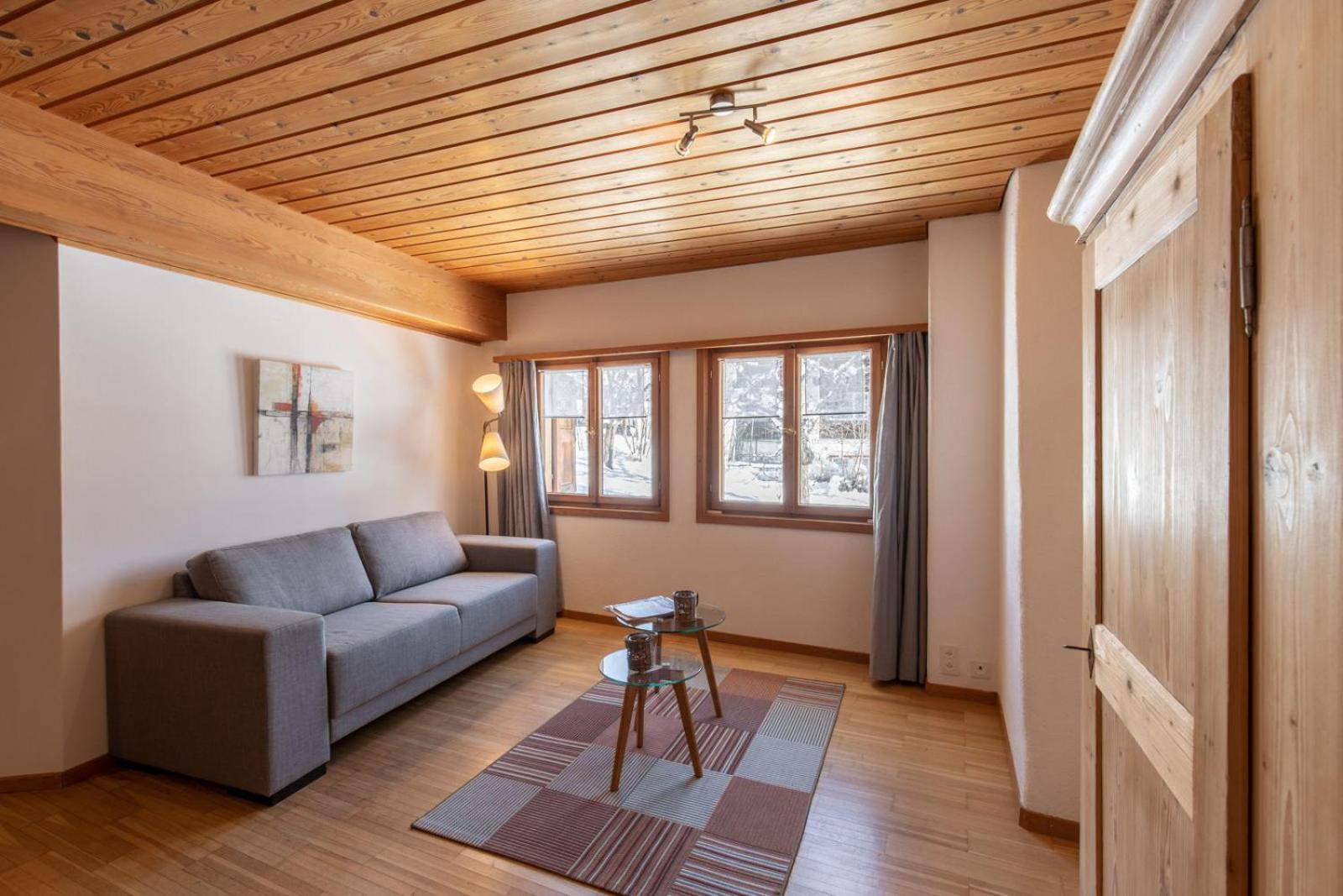 Chasa Curasch Apartamento Scuol Exterior foto