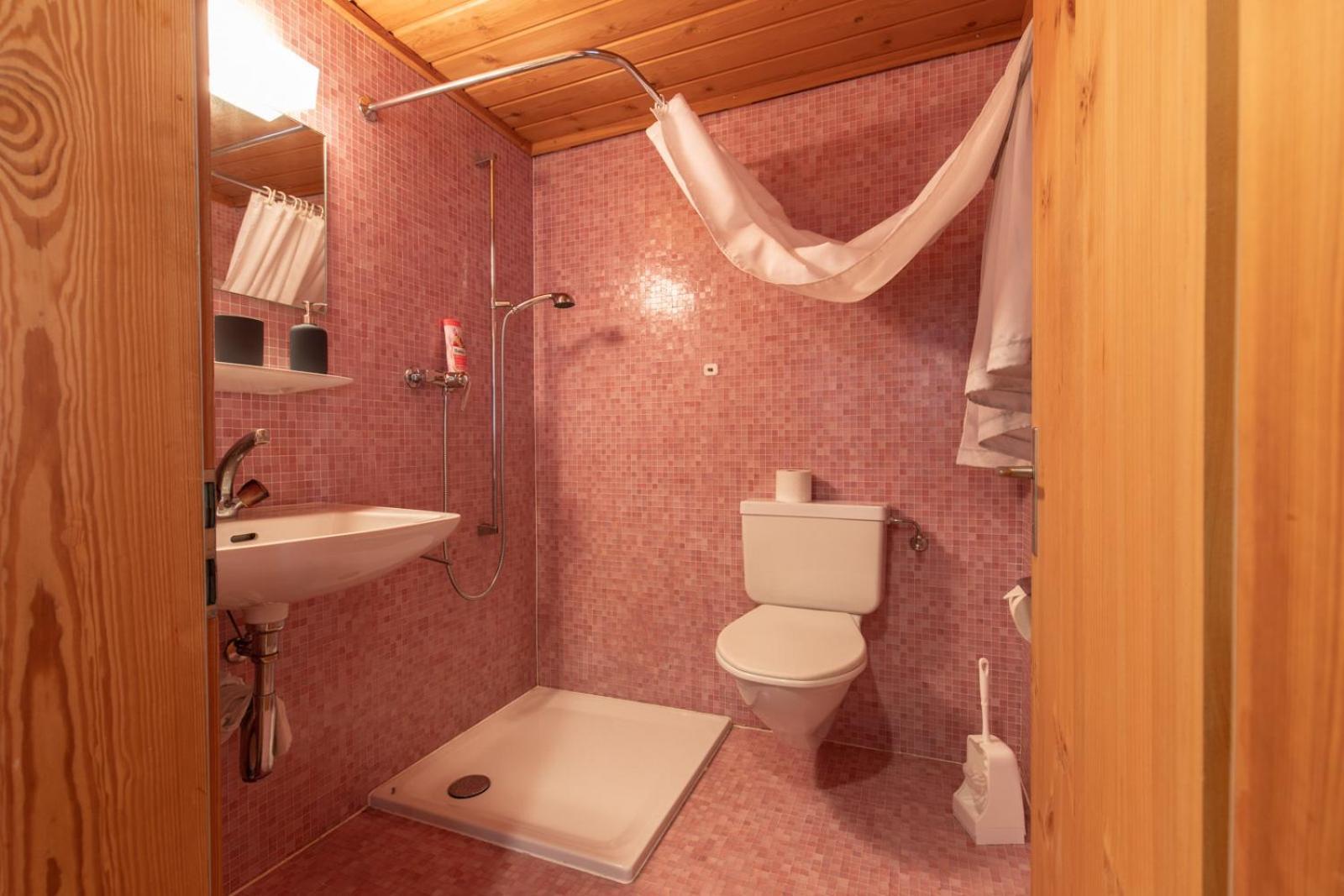 Chasa Curasch Apartamento Scuol Exterior foto