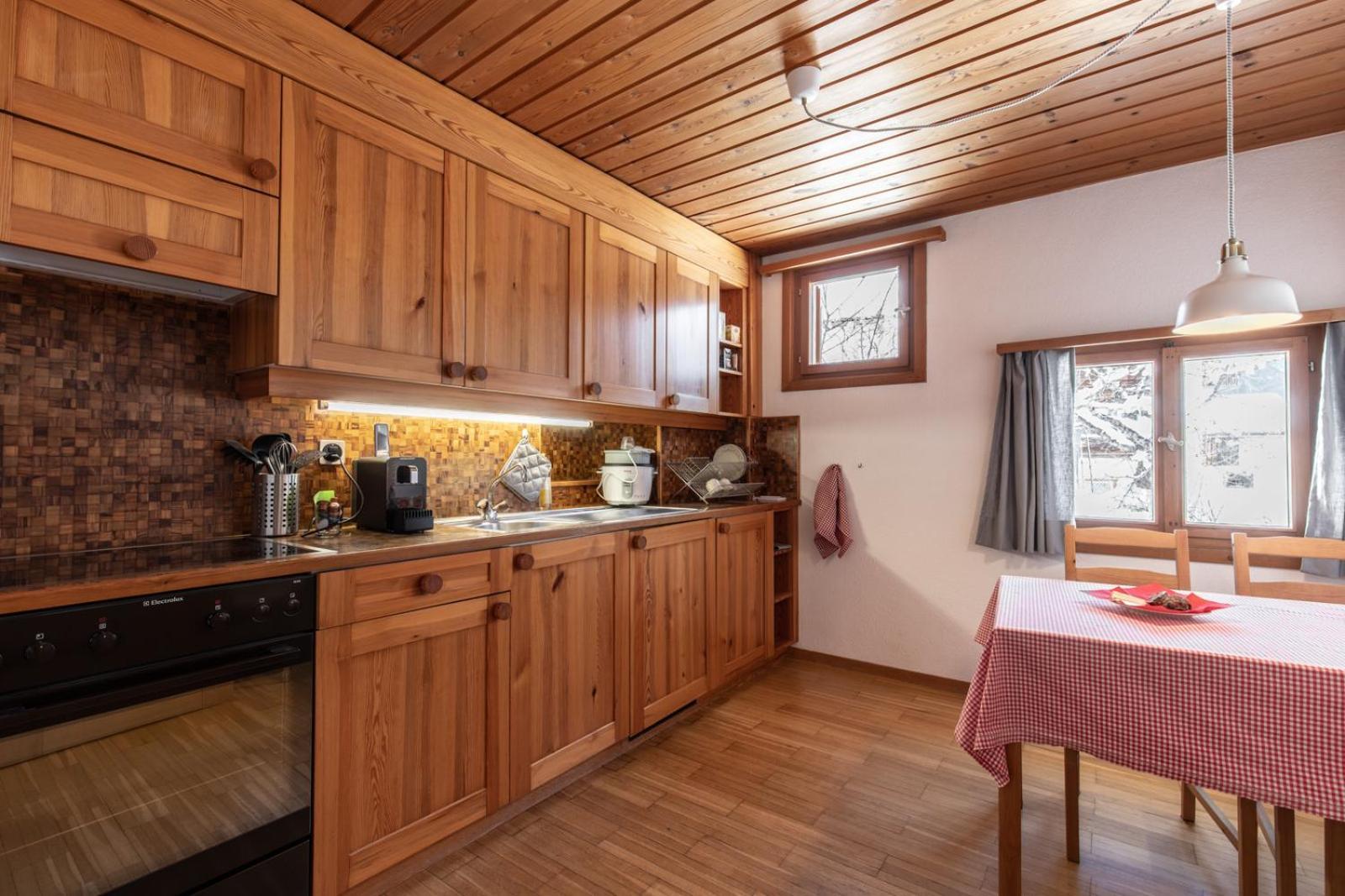 Chasa Curasch Apartamento Scuol Exterior foto